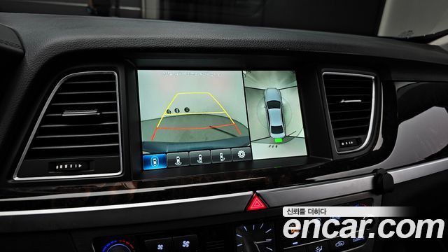 Hyundai Genesis 2016 — photo 22