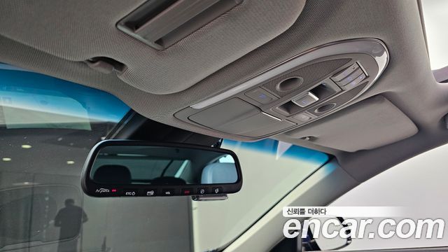 Hyundai Genesis 2016 — photo 30