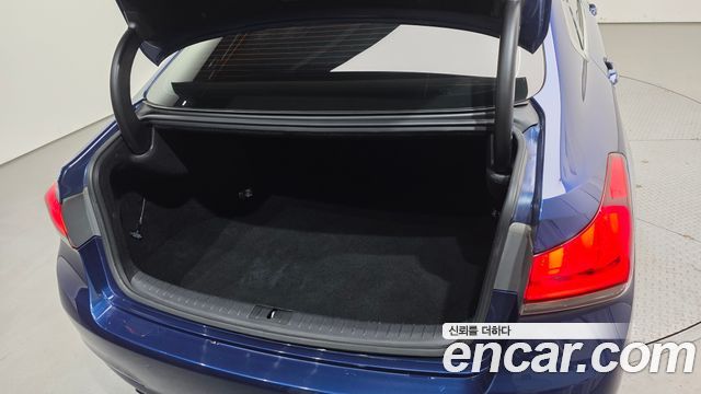 Hyundai Genesis 2016 — photo 32