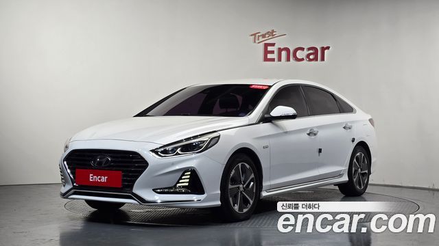 Hyundai Sonata 2018 — photo 36
