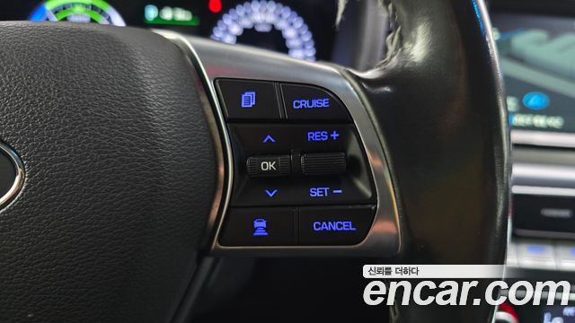 Hyundai Sonata 2018 — photo 23