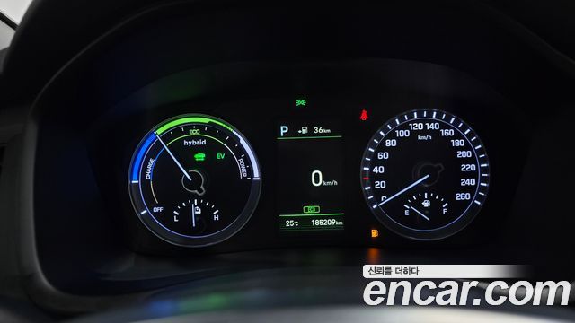 Hyundai Sonata 2018 — photo 26