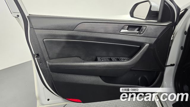 Hyundai Sonata 2018 — photo 14