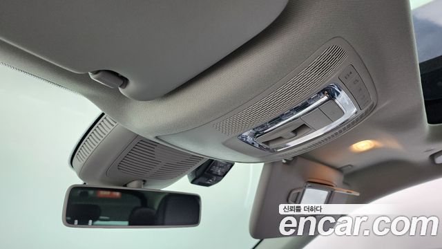 Mercedes-Benz GLE-Class 2020 — photo 30