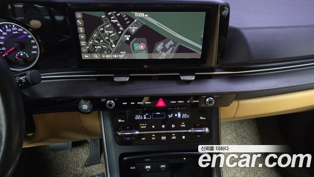Kia Canival 2021 — photo 20