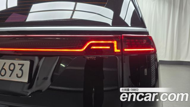 Kia Canival 2021 — photo 9