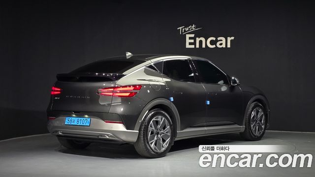 Genesis GV60 2023 — photo 2