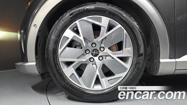 Genesis GV60 2023 — photo 5