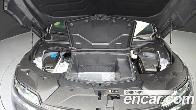 Genesis GV60 2023 — photo 6