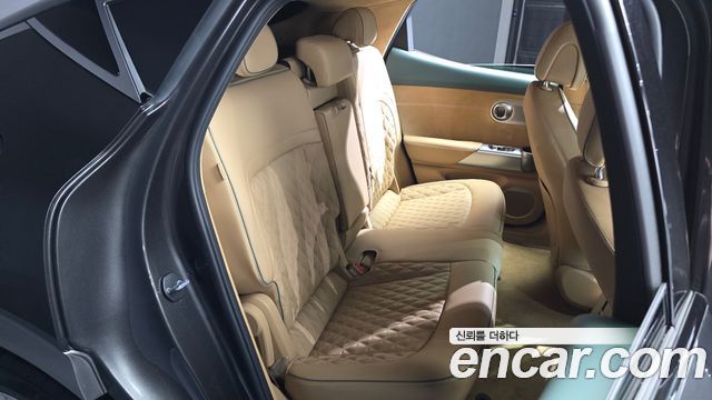 Genesis GV60 2023 — photo 18