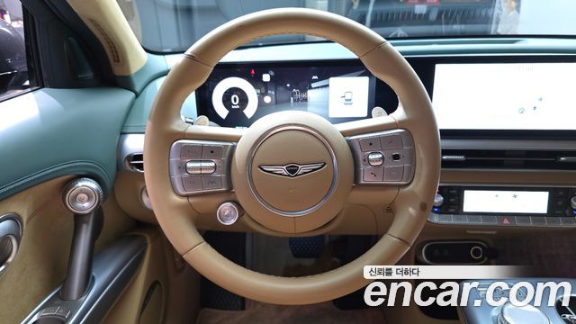 Genesis GV60 2023 — photo 21