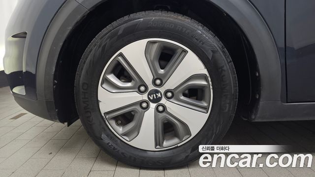 Kia Niro 2018 — photo 5