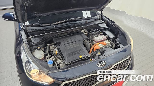 Kia Niro 2018 — photo 6