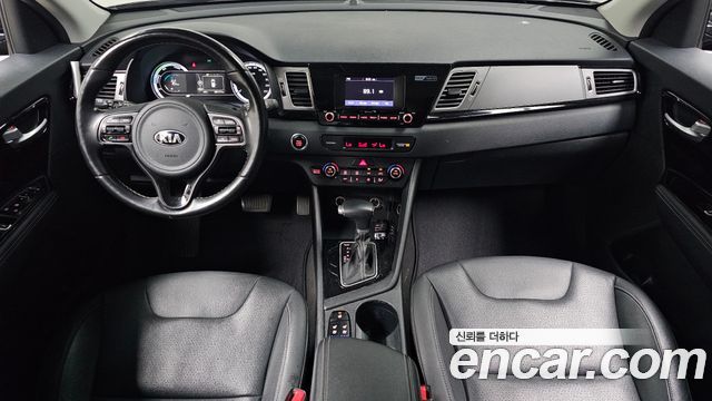 Kia Niro 2018 — photo 7
