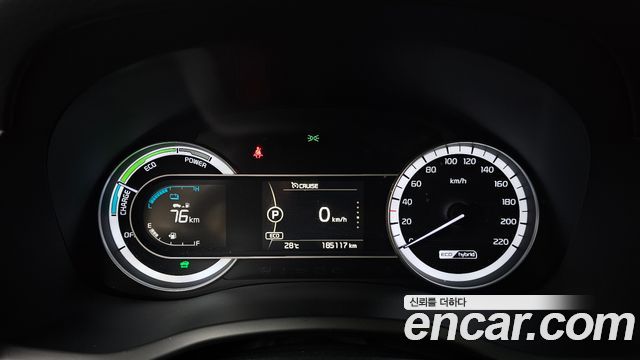 Kia Niro 2018 — photo 8