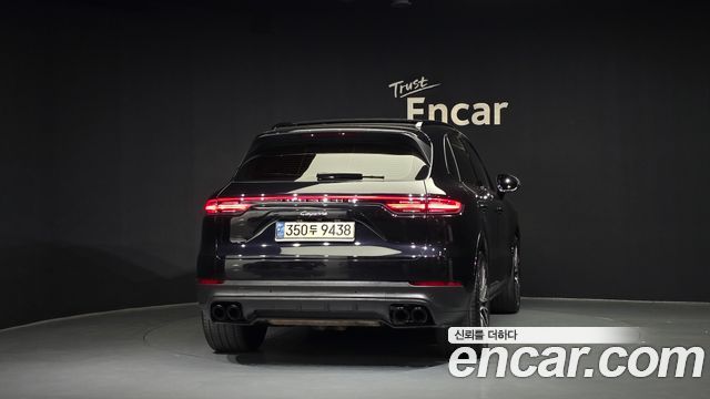Porsche Cayenne 2021 — photo 4