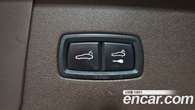 Porsche Cayenne 2021 — photo 23