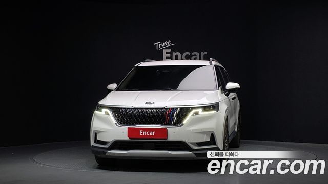 Kia Canival 2021 — photo 3