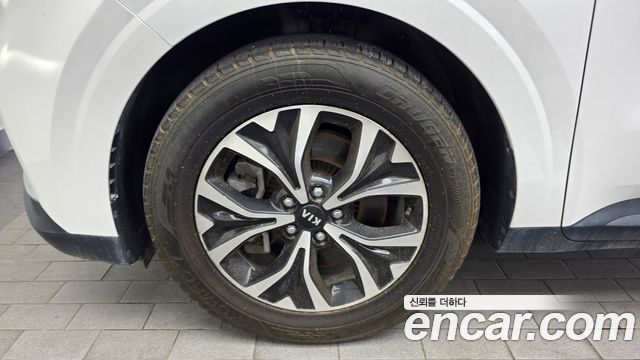 Kia Canival 2021 — photo 5