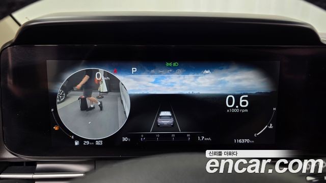 Kia Canival 2021 — photo 8
