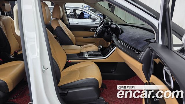 Kia Canival 2021 — photo 11