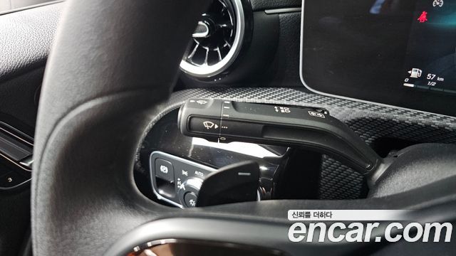 Mercedes-Benz A-Class 2020 — photo 23