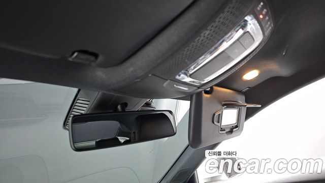 Mercedes-Benz A-Class 2020 — photo 30