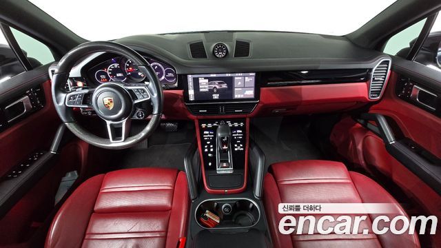 Porsche Cayenne 2021 — photo 7