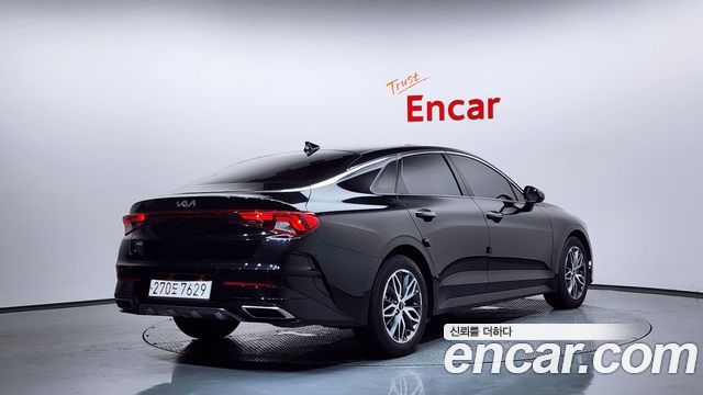 Kia K5 2023 — photo 2