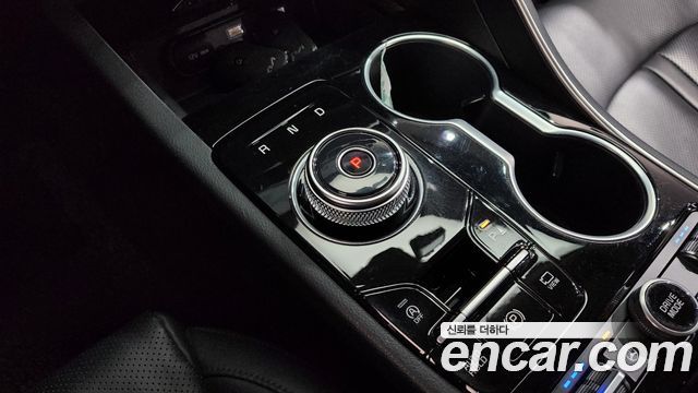 Kia K5 2023 — photo 12