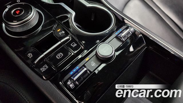 Kia K5 2023 — photo 22