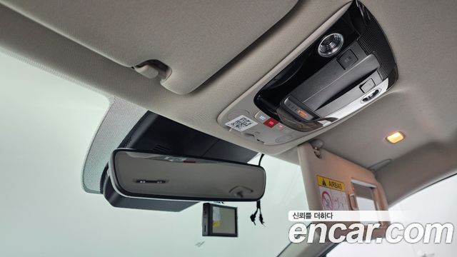 Kia K5 2023 — photo 25