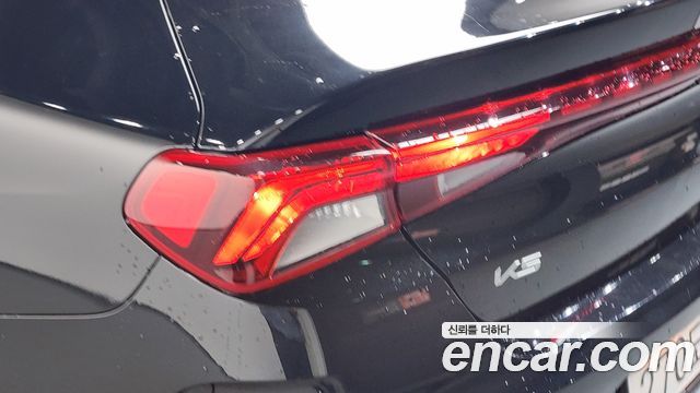 Kia K5 2023 — photo 9