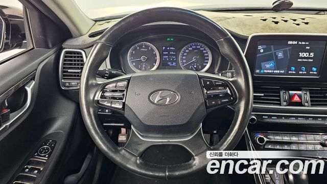 Hyundai Grandeur 2018 — photo 19