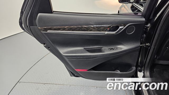 Hyundai Grandeur 2018 — photo 15