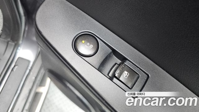 KG Mobility KORANDO 2017 — photo 16