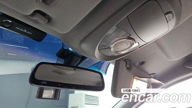 KG Mobility KORANDO 2017 — photo 17