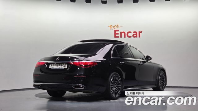 Mercedes-Benz S-Class 2021 — photo 2