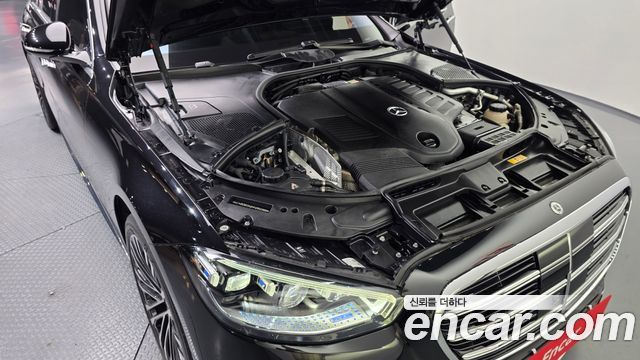 Mercedes-Benz S-Class 2021 — photo 6