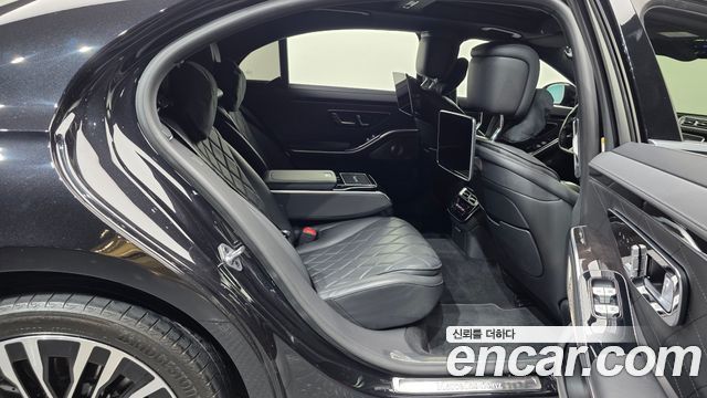 Mercedes-Benz S-Class 2021 — photo 12