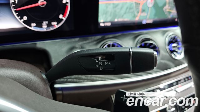 Mercedes-Benz CLS-Class 2019 — photo 12
