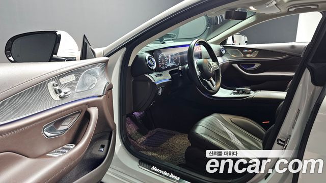 Mercedes-Benz CLS-Class 2019 — photo 13