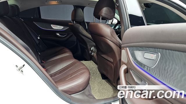 Mercedes-Benz CLS-Class 2019 — photo 18