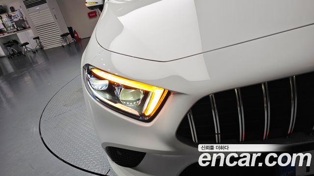 Mercedes-Benz CLS-Class 2019 — photo 8