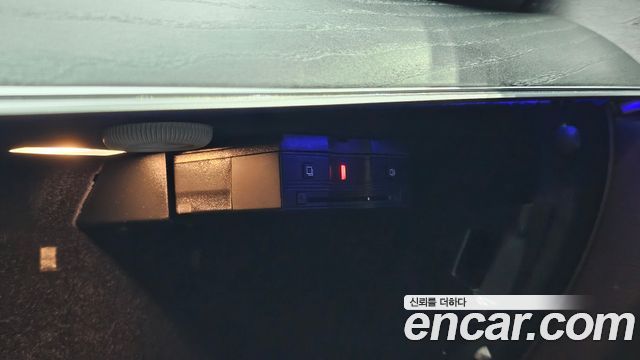 Mercedes-Benz CLS-Class 2019 — photo 30
