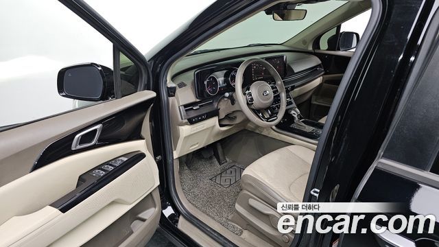 Kia Canival 2021 — photo 10