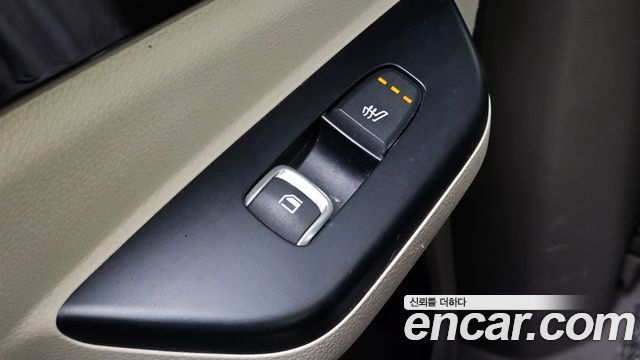 Kia Canival 2021 — photo 20