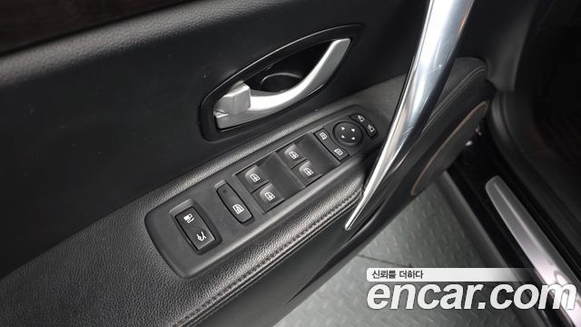 Renault Korea SM7 2012 — photo 28