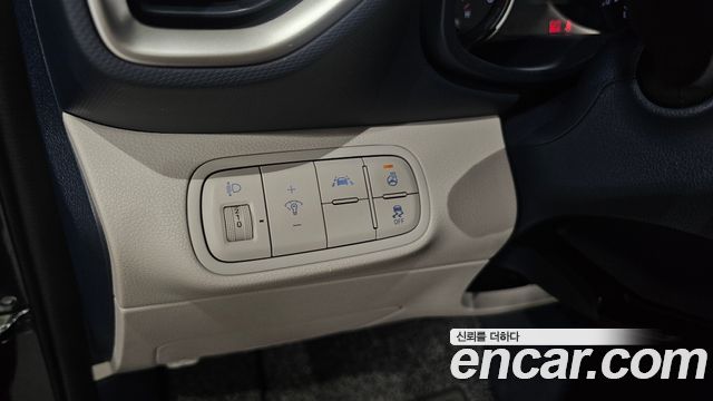 Hyundai Venue 2021 — photo 14
