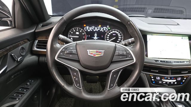 Cadillac CT6 2017 — photo 13